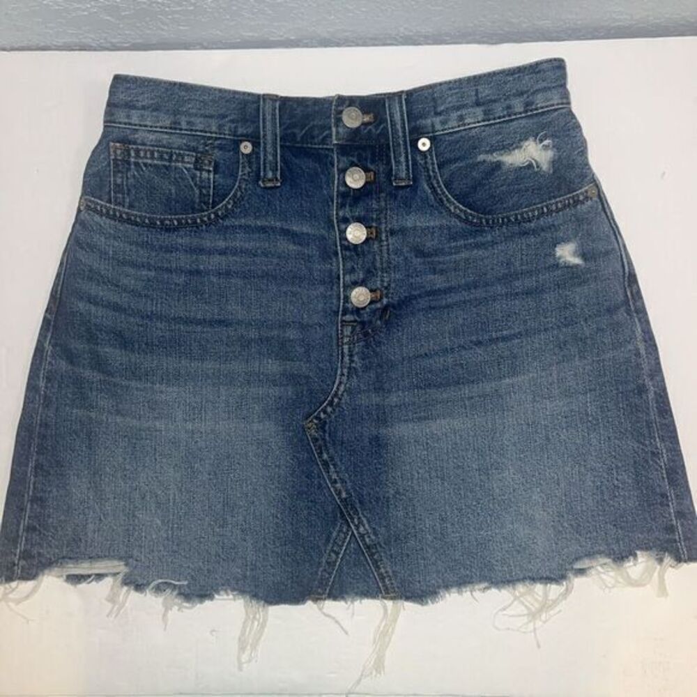 Madewell Rigid Denim Relaxed jean button fly Mini Skirt in Northdale Wash Sz 27
